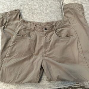 Mountain Hardwear Men’s Khaki Pants 5 Pocket Style Size M #J24